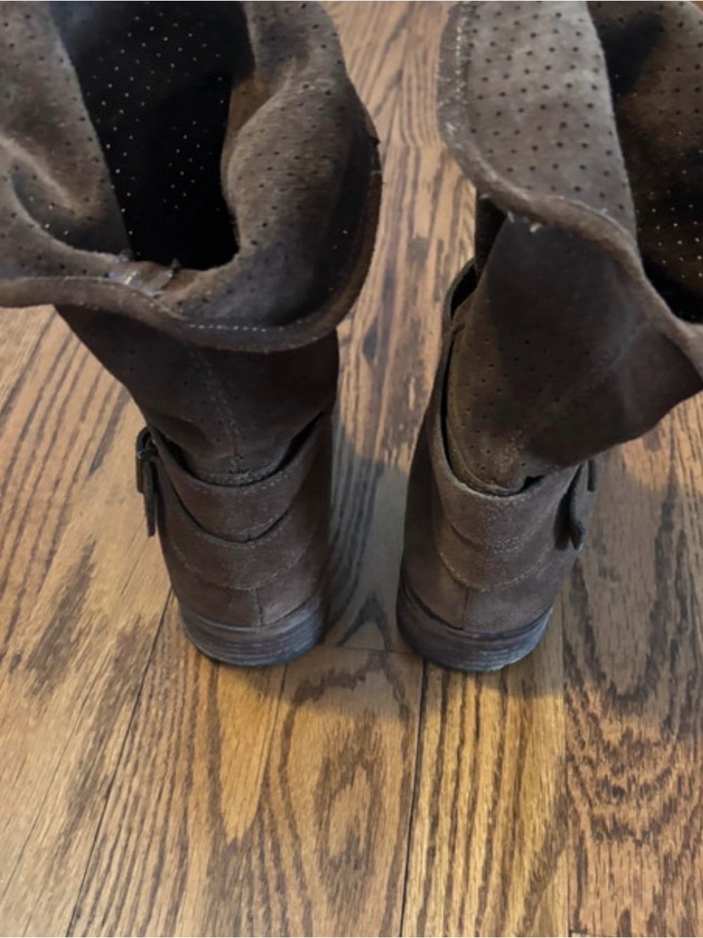crown vintage brown suede buckle boots - Picture 8 of 10